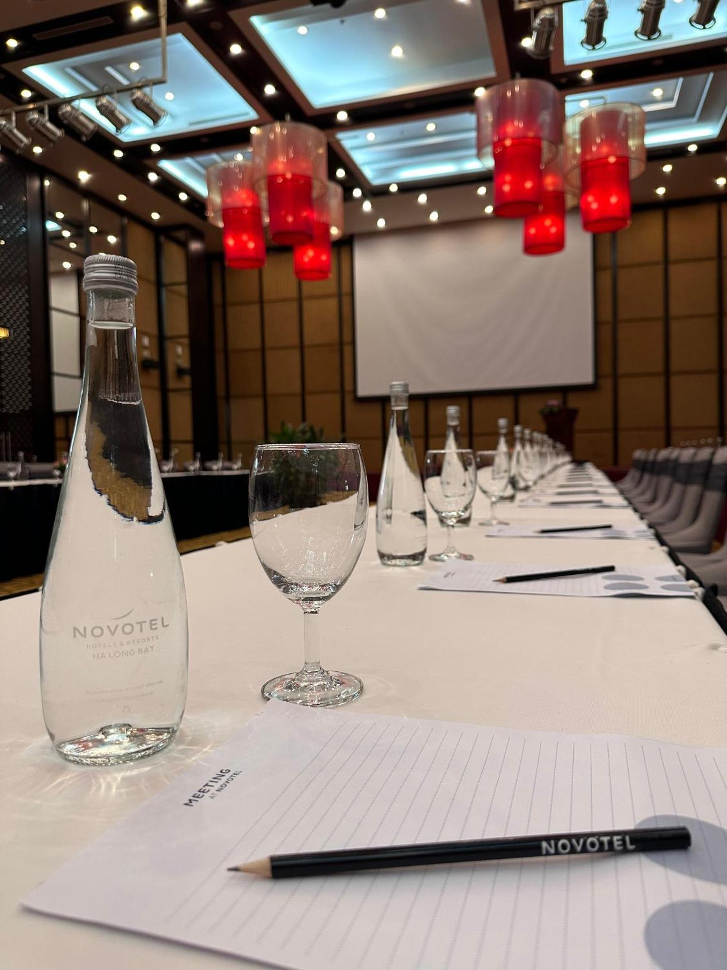 Novotel Ha Long Bay Hotel Экстерьер фото