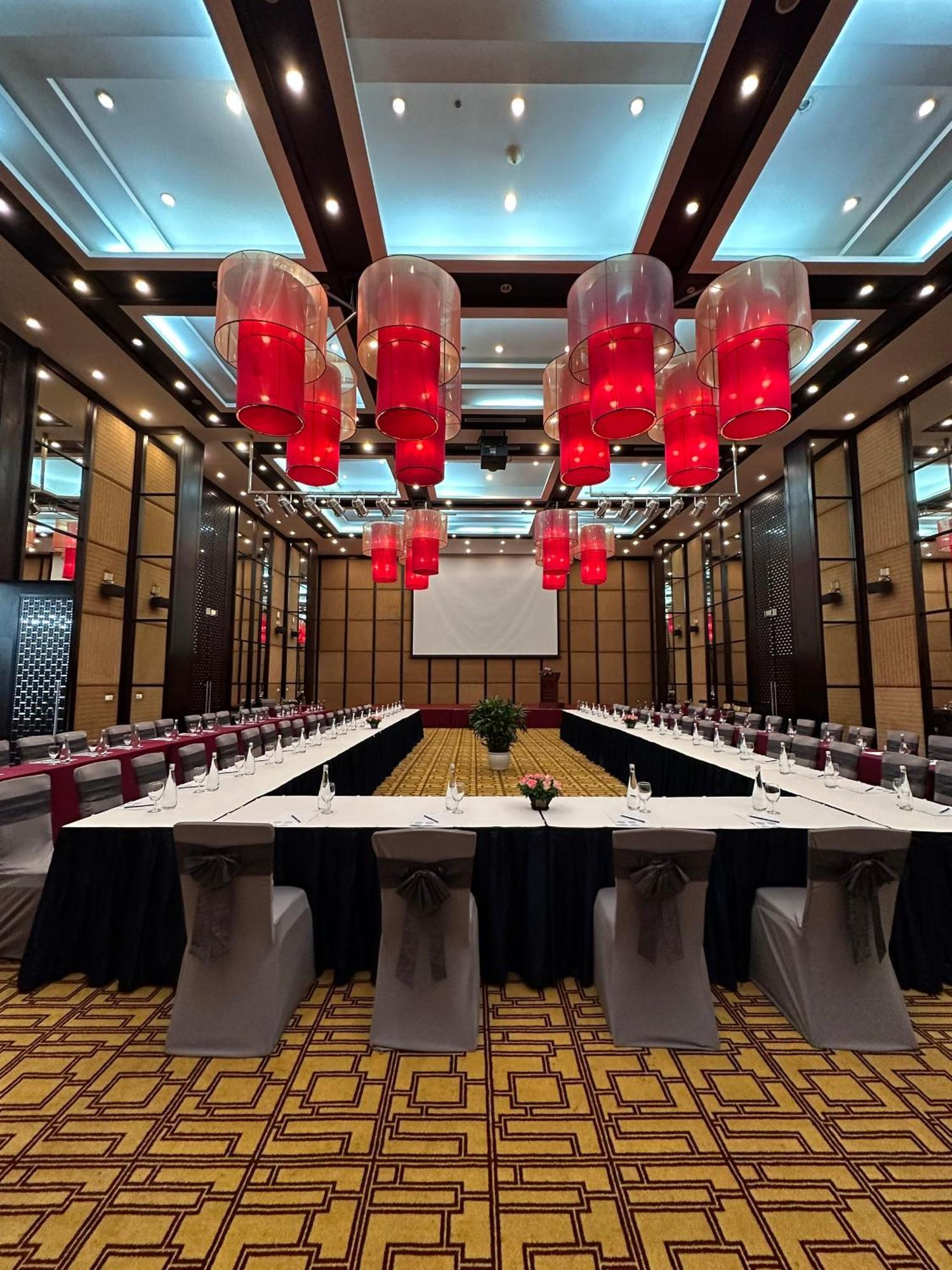 Novotel Ha Long Bay Hotel Экстерьер фото