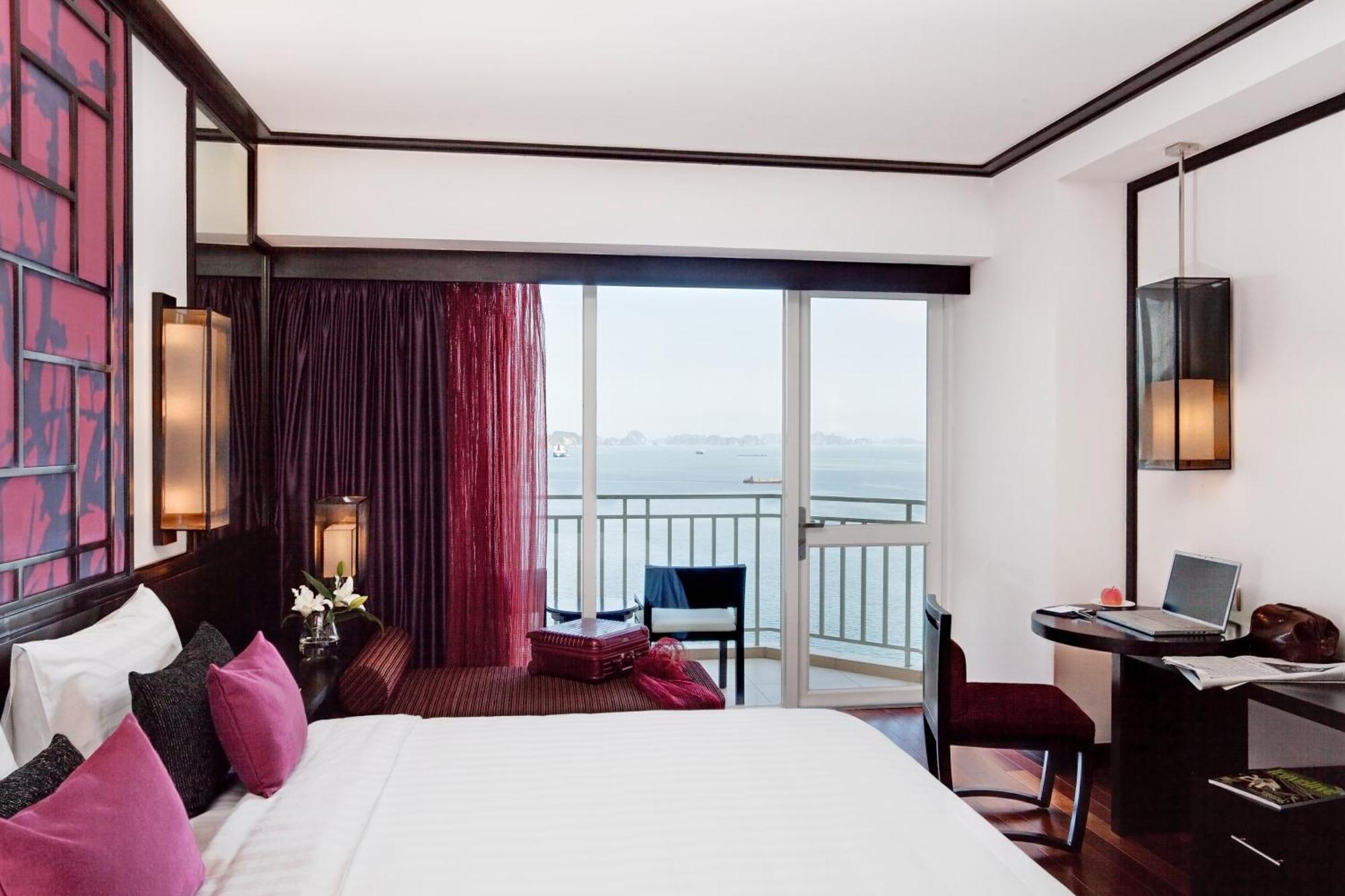 Novotel Ha Long Bay Hotel Экстерьер фото